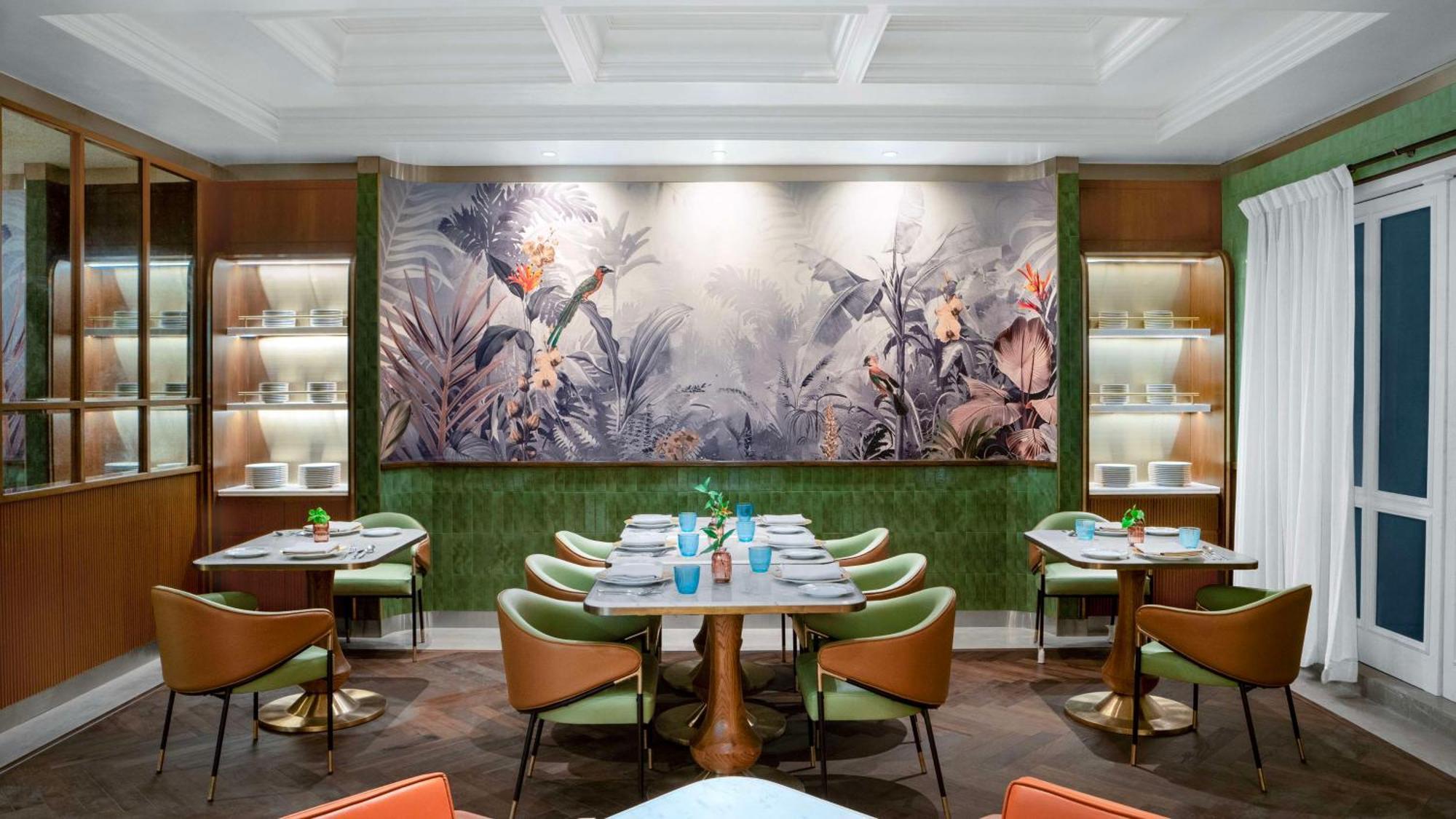 希尔顿孟买国际机场酒店 外观 照片 The interior of the restaurant